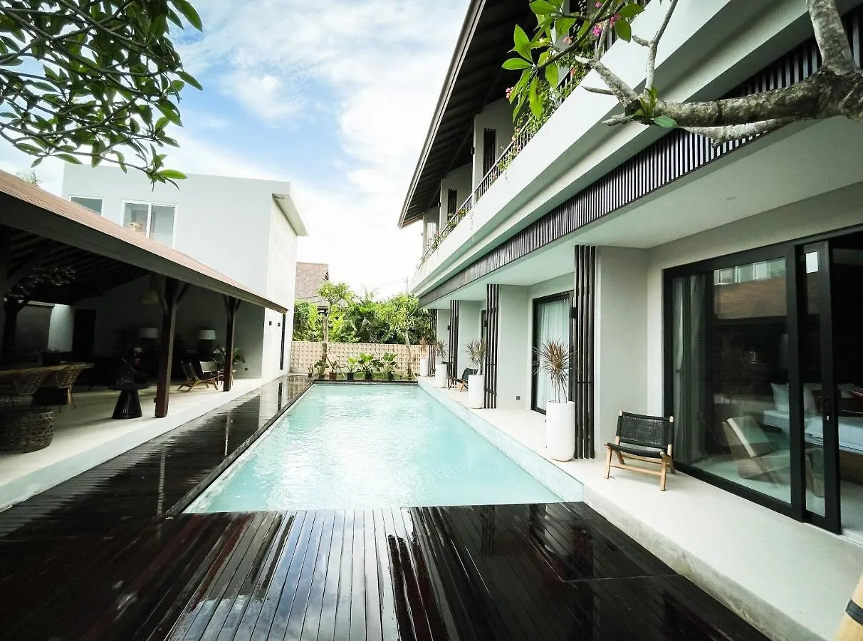 Luna Ola Villa Berawa Canggu 5*,