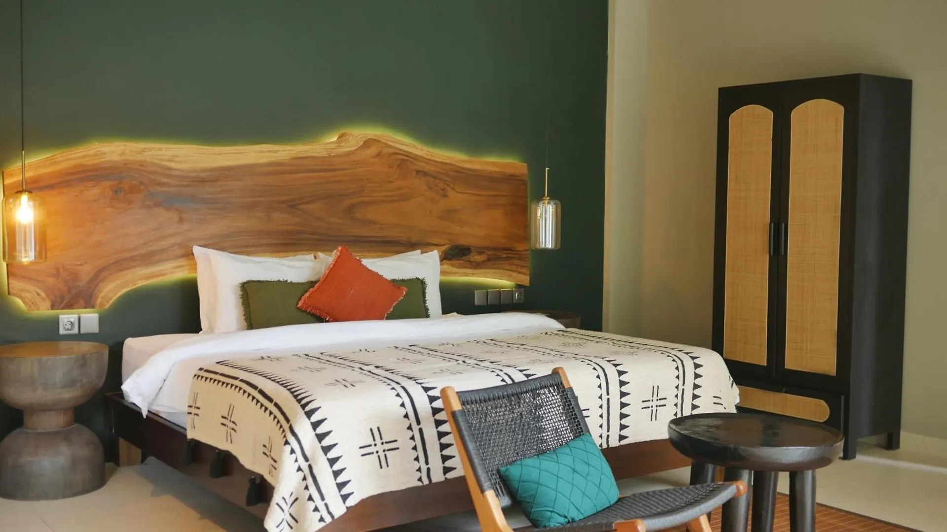 Luna Ola Villa Berawa Canggu