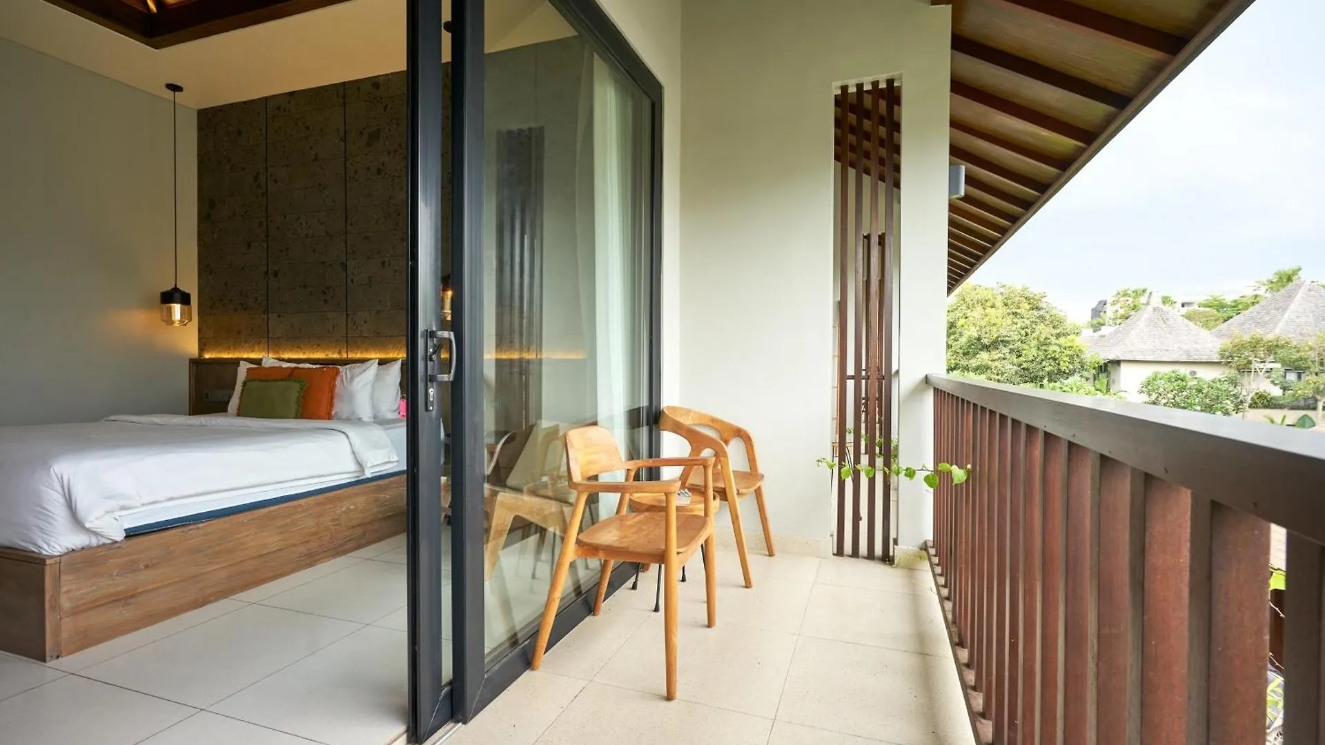 Luna Ola Villa Berawa Canggu